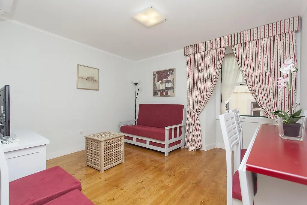 Lisbon Inn Apartments