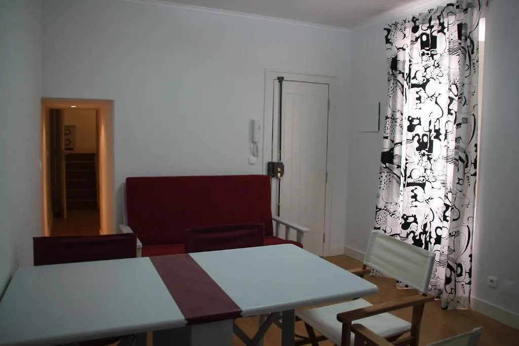 Lisbon Inn Apartments